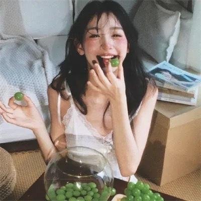 我的篡位替身海报